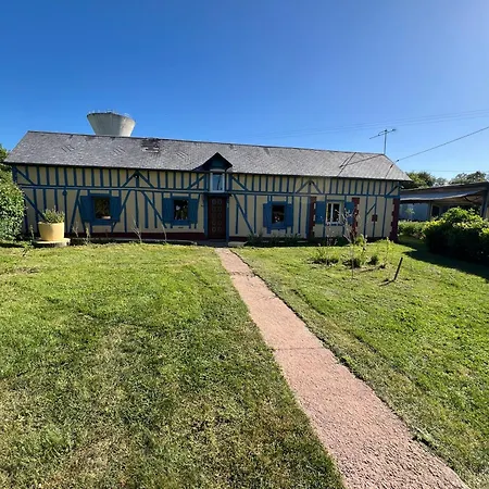 Nyaraló Venez Respirer L'air De La Campagne A 70 Km De De L'ocean, Villers Sur Mers , Deauville ..... Maison De 100 M² ,sur Parcelle De 2000 M² 3 Toutes Refaites , 2 Salles D'eau , 2 Toilettes , Cuisine Equipees . Tous Refait A Neuf La Ferte-en-Ouche