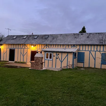 Nyaraló Venez Respirer L'air De La Campagne A 70 Km De De L'ocean, Villers Sur Mers , Deauville ..... Maison De 100 M² ,sur Parcelle De 2000 M² 3 Toutes Refaites , 2 Salles D'eau , 2 Toilettes , Cuisine Equipees . Tous Refait A Neuf La Ferte-en-Ouche