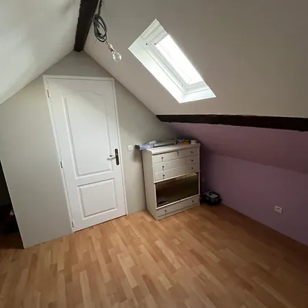 Holiday home Venez respirer l'air de la Campagne a 70 km de de l'Océan, Villers sur Mers , Deauville ..... Maison de 100 m² ,sur une parcelle de 2000 m² 3 chambres toutes refaites , 2 salles d'eau , 2 toilettes , cuisine équipées . tous refait a neuf *