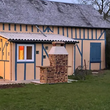 Venez Respirer L'air De La Campagne A 70 Km De De L'ocean, Villers Sur Mers , Deauville ..... Maison De 100 M² ,sur Parcelle De 2000 M² 3 Toutes Refaites , 2 Salles D'eau , 2 Toilettes , Cuisine Equipees . Tous Refait A Neuf Nyaraló *